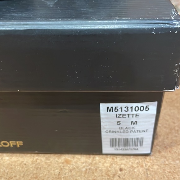 Rebecca Minkoff Izette patent leather bootie New in box - Picture 5 of 9